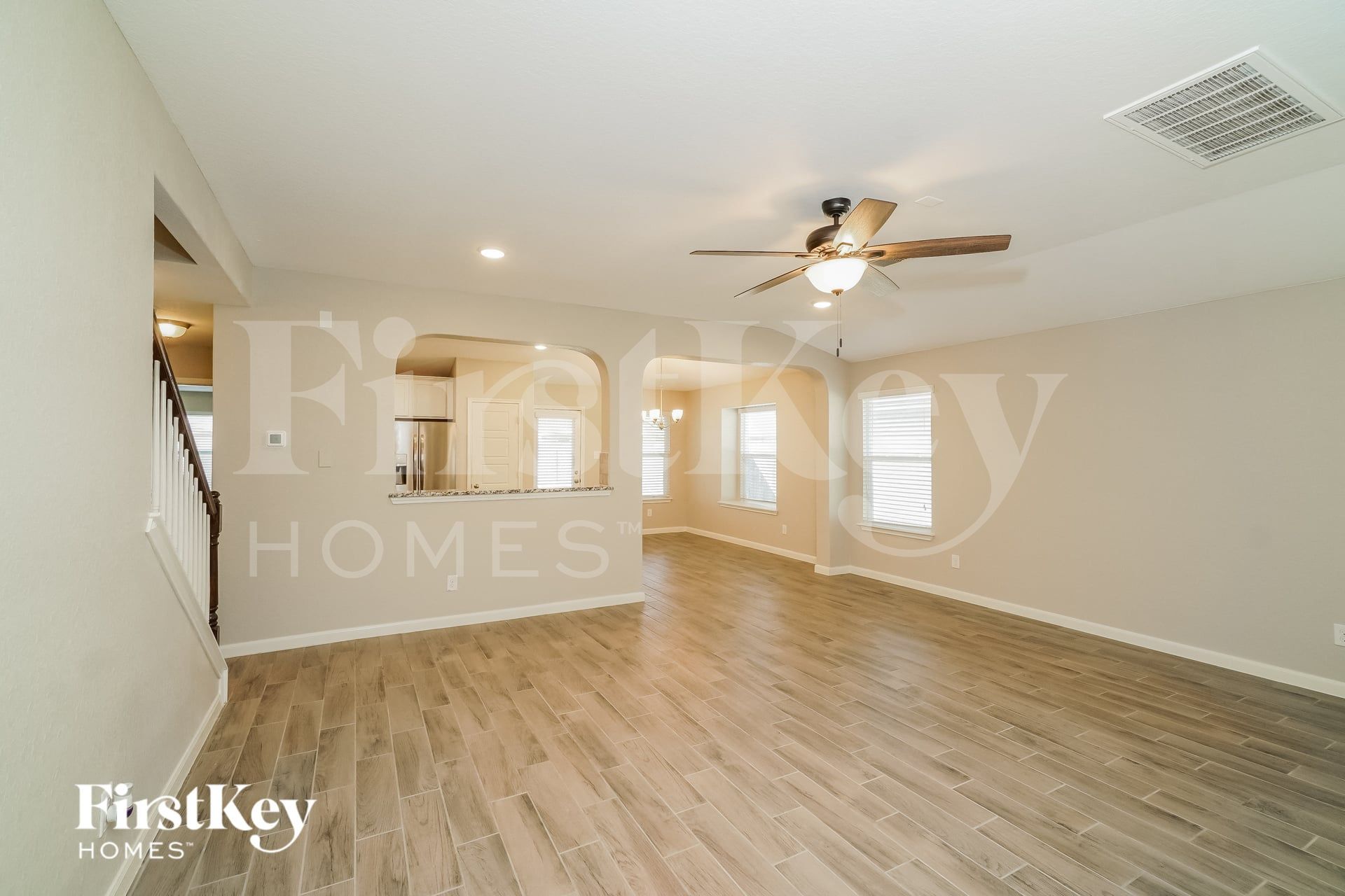 Building Photo - 2267 Hawk Dr