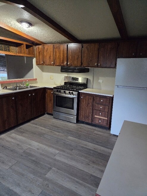 Building Photo - 8 Geer Rd