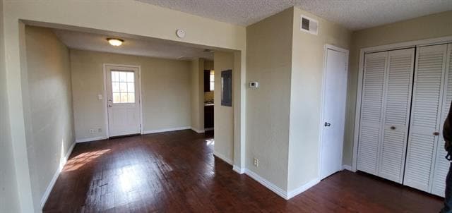 Building Photo - 811 N Spears St