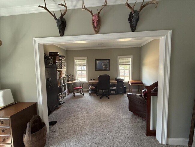 Building Photo - 1385 Witherspoon Dr