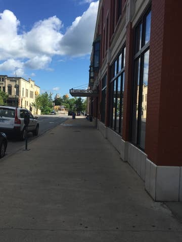 Cass street entrance - 107 Cass St