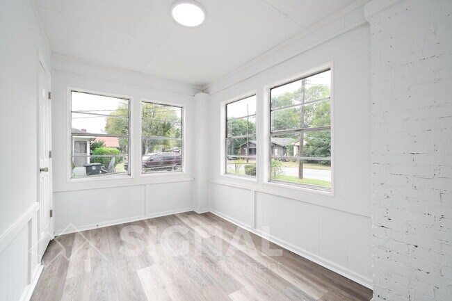 Building Photo - 2521 15th St Ensley