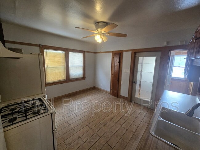 Building Photo - 4227 N 26th St