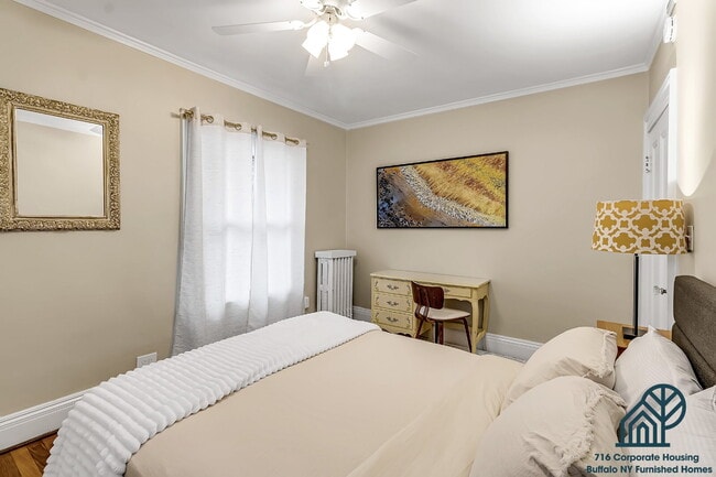 Building Photo - Furnished 4-Bedroom, 2.5-Bath Apartment near Elmwood Village