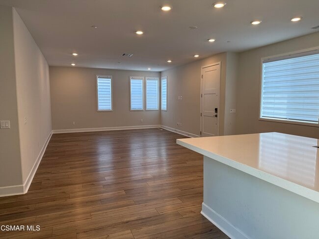 Building Photo - 3079 Harrison Ln