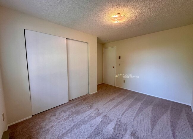 Building Photo - 1201 SW Harrier Cir
