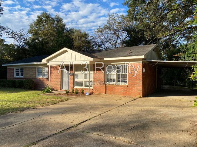 Building Photo - 1717 Robison Hill Rd