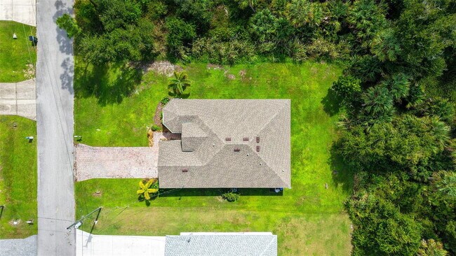 Building Photo - 2261 Barrister St