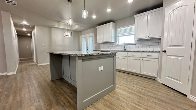 Building Photo - New Construction Home In Idalou ISD!