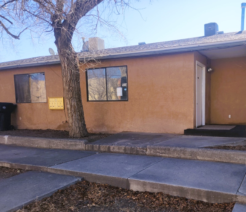 Building Photo - 516 Lewis Ave SE