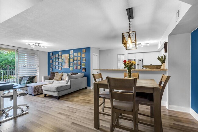 Building Photo - 12178 St.Andrews Pl