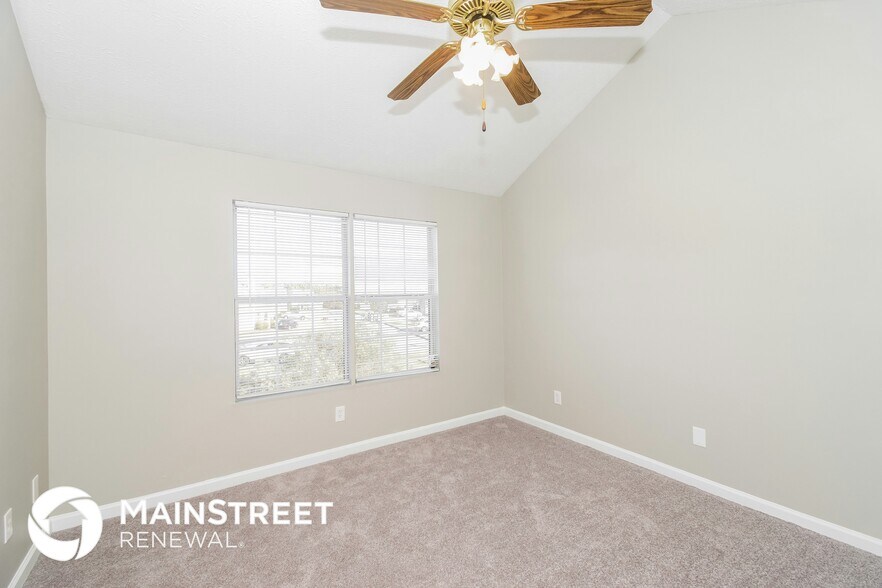 Building Photo - 265 Willow Springs Dr