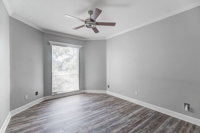 Building Photo - 11618 Snowmass Dr