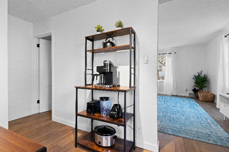 Building Photo - 914 Quincy St