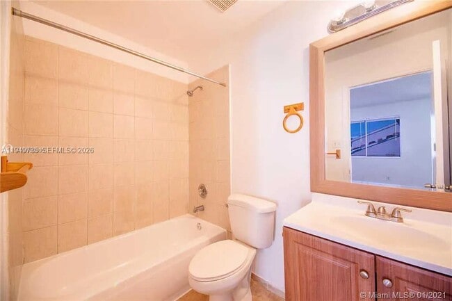 Building Photo - 10521 SW 157th Pl