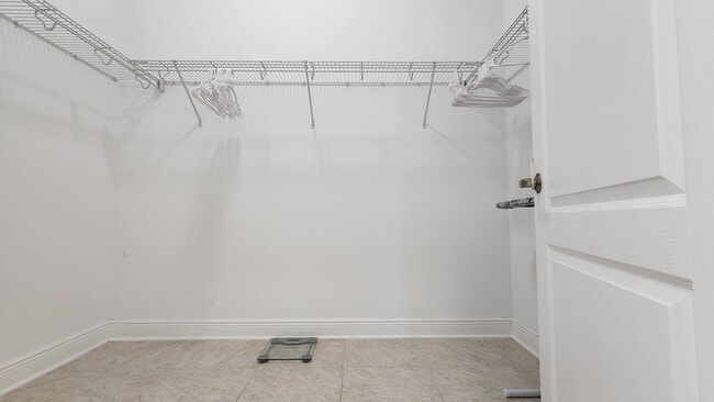 Building Photo - 10659 Glencorse Terrace