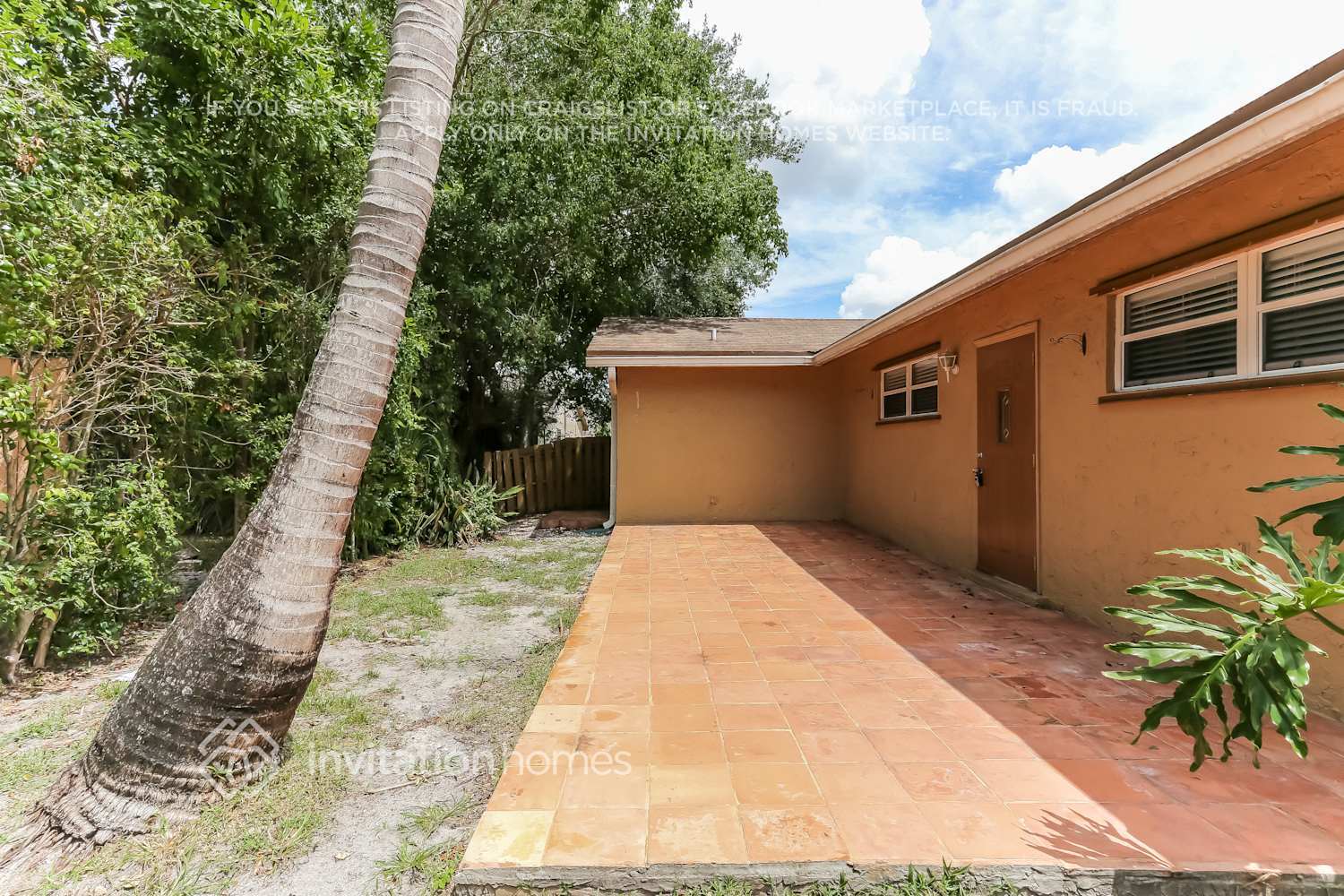 Building Photo - 9575 NW 25th Ct