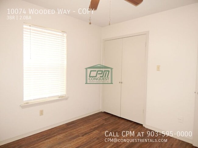 Building Photo - 10074 Wooded Way