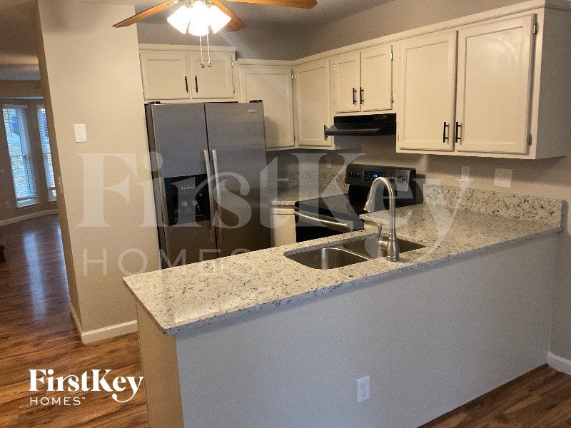 Building Photo - 181 Whitehall Dr