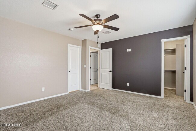 Building Photo - 14809 Tierra Crystal Ave