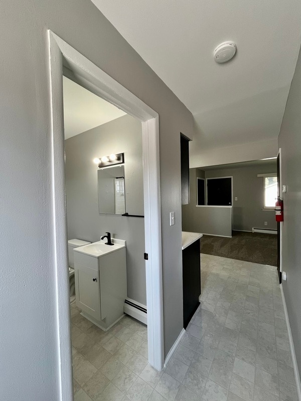 Building Photo - 4059 Longtin Ave