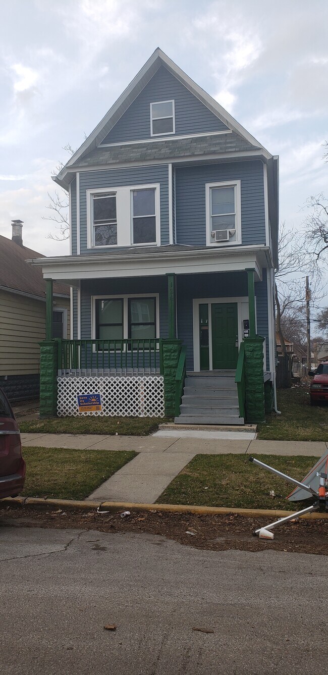 Primary Photo - 124 W 114th St