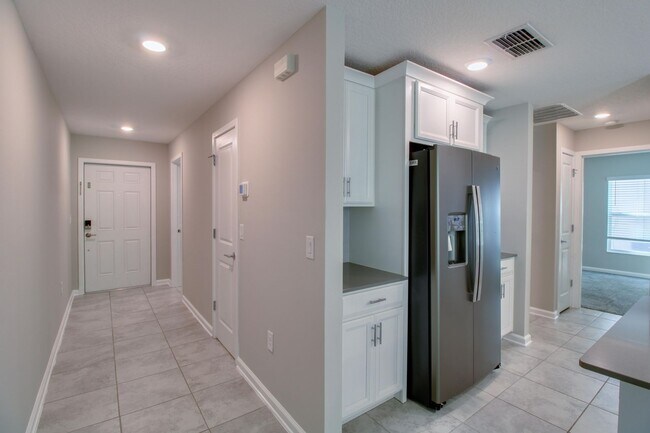 Building Photo - 2873 Black Birch Dr