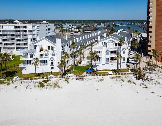 Building Photo - 17960 Gulf Blvd