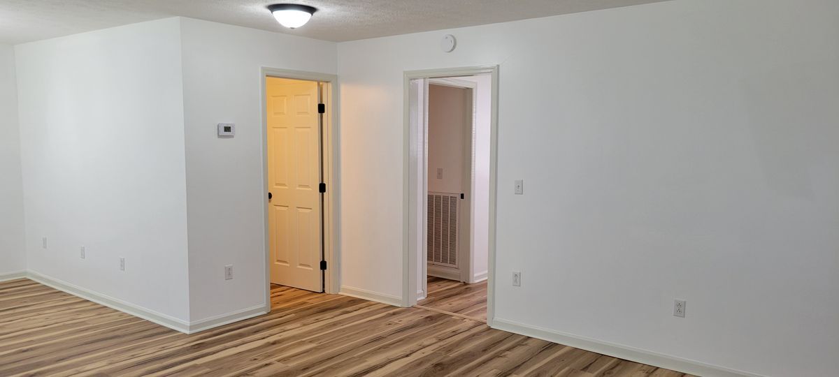 Building Photo - 335 Co Rd 262