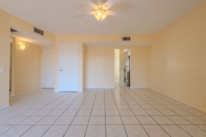 Building Photo - Green Valley 55+ Community  (one occupant must be at least 55 years old and no one under 18 allowed)