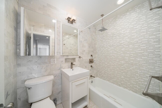 Building Photo - 6040 JFK Blvd E