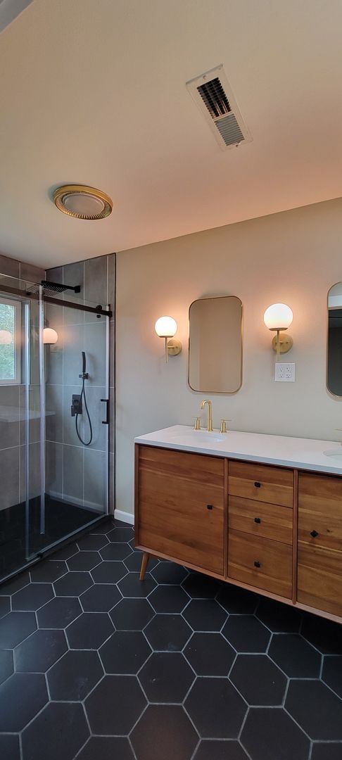 Building Photo - 7345 A St