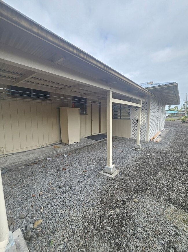 Building Photo - Beautiful 3 bedroom home in Hilo