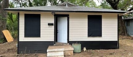 Building Photo - 3611 Reese Dr