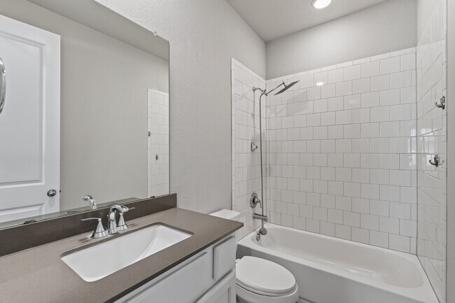 Building Photo - 706 Santa Elena Trail