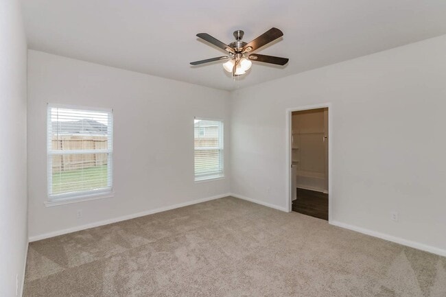 Building Photo - 8102 Sunberry Shadow Dr