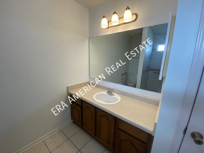 Building Photo - 4032 Leesway Cir