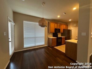 Building Photo - 12416 Abbey Park