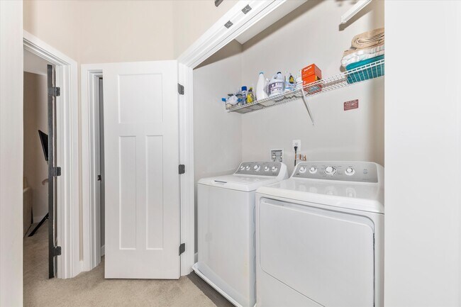 Building Photo - 166 Drydock Wy