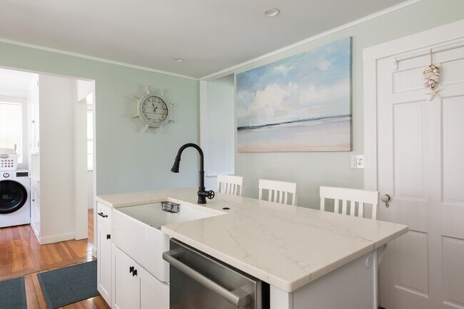 Building Photo - 16 Jefferson Shores Rd