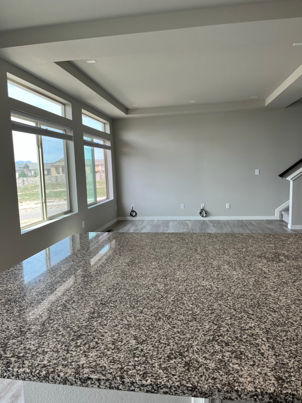 Building Photo - 6986 Silvergrass Dr