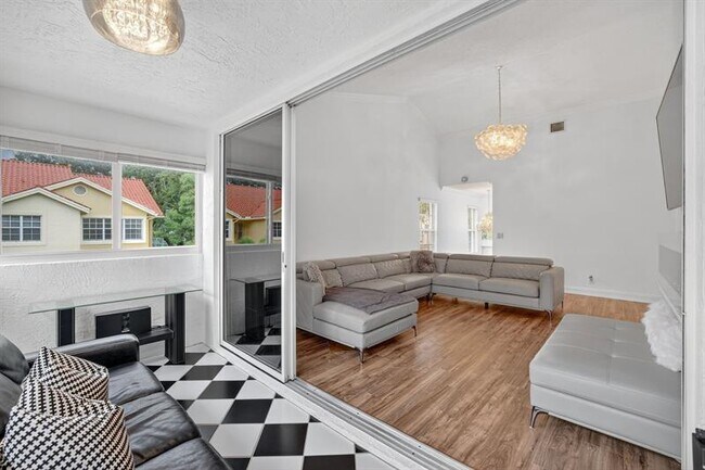 Building Photo - 2121 S Ocean Blvd