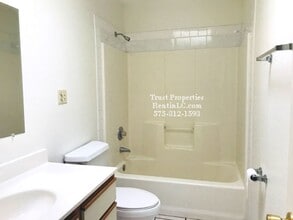 Building Photo - 1345 Branson Ave