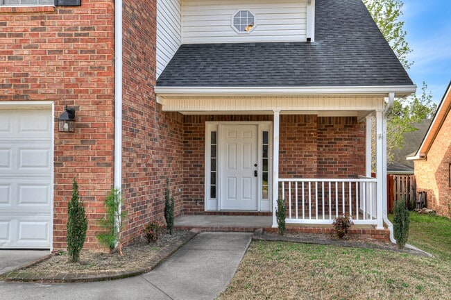 Building Photo - 7635 Pleasantville Way