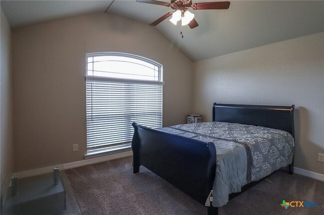 Building Photo - 8107 Preston Hollow Dr