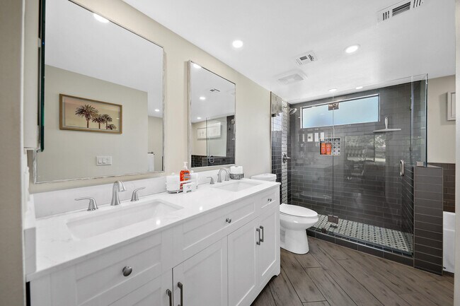 Building Photo - 41542 Jupiter Hills Ct