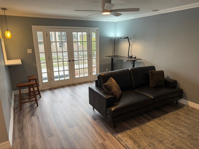 Building Photo - 505 Westcott St