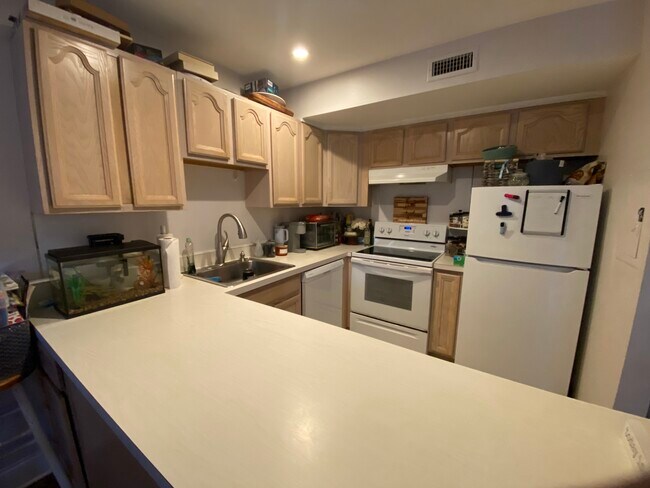 Building Photo - 229 Bacon Pond Rd