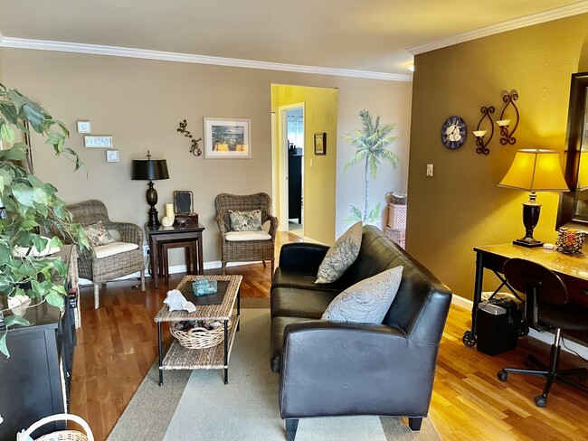 Building Photo - 303 Masters Ct