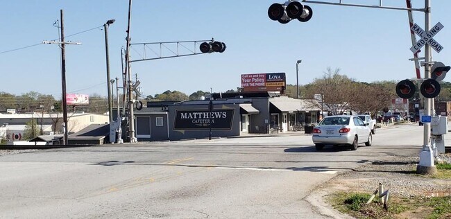 Building Photo - 2462 Lehaven Dr